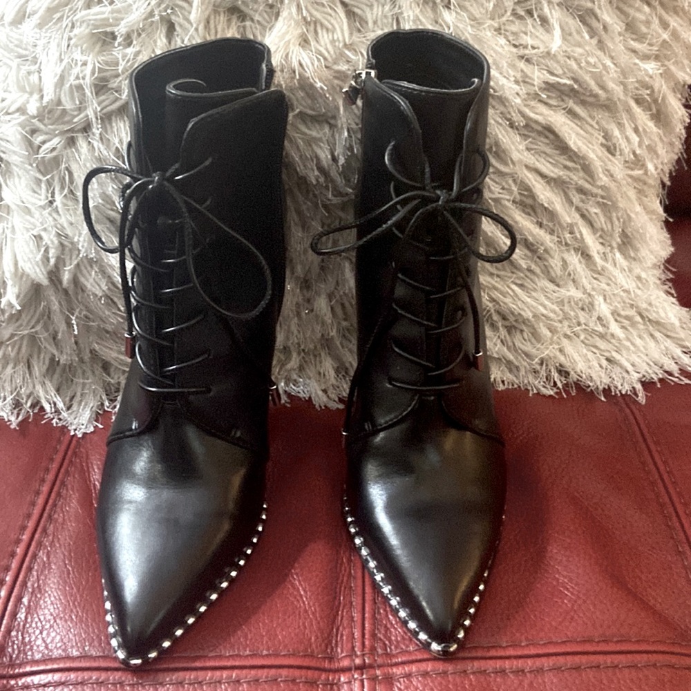 BCBG generation boots 🥾